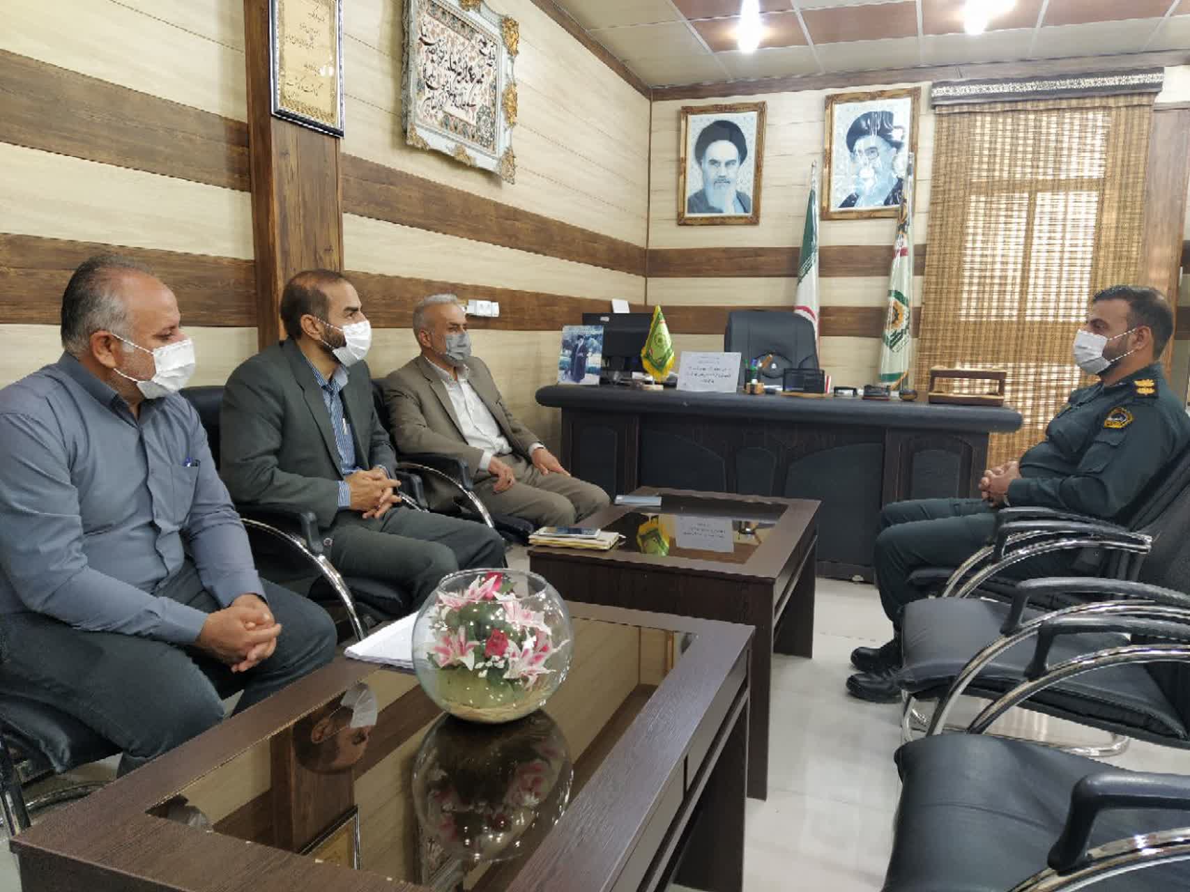 برخورد قاطع پلیس با سارقین سیم و تجهیزات شبکه برق در اهواز برخورد قاطع پلیس با سارقین سیم و تجهیزات شبکه برق در اهواز