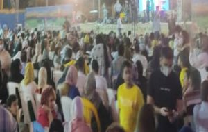 فارس من|اعتراض به برگزاری کنسرت و حیف و میل پول بیتالمال در شرکت نفت فارس من|اعتراض به برگزاری کنسرت و حیف و میل پول بیتالمال در شرکت نفت