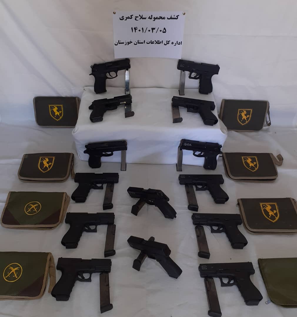 انهدام باند قاچاق سلاح و مهمات جنگی توسط سربازان گمنام امام زمان (عج) در اداره کل اطلاعات خوزستان انهدام باند قاچاق سلاح و مهمات جنگی توسط سربازان گمنام امام زمان (عج) در اداره کل اطلاعات خوزستان