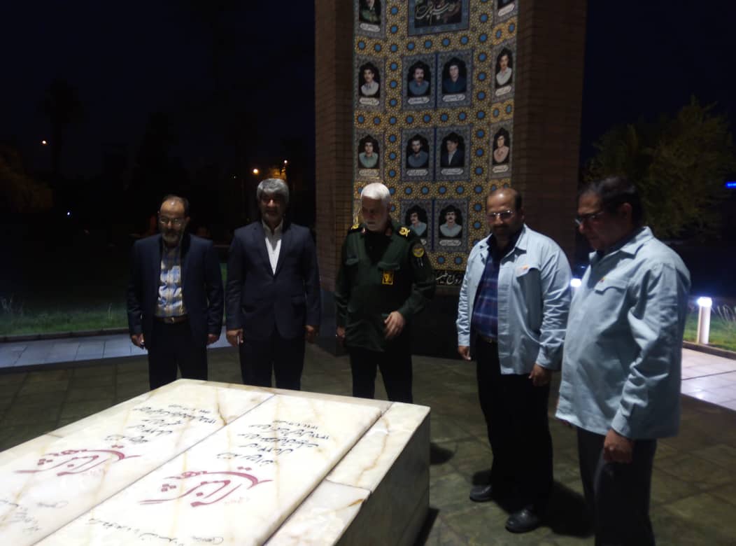دیدار معاون امور اقتصادی استاندار خوزستان و مدیرکل بنیاد حفظ آثار و نشر ارزش های دفاع مقدس با مدیرعامل شرکت فولاد خوزستان دیدار معاون امور اقتصادی استاندار خوزستان و مدیرکل بنیاد حفظ آثار و نشر ارزش های دفاع مقدس با مدیرعامل شرکت فولاد خوزستان