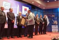 تندیس زرین جایزه ملی تعالی سازمانی به فولاد خوزستان تعلق گرفت