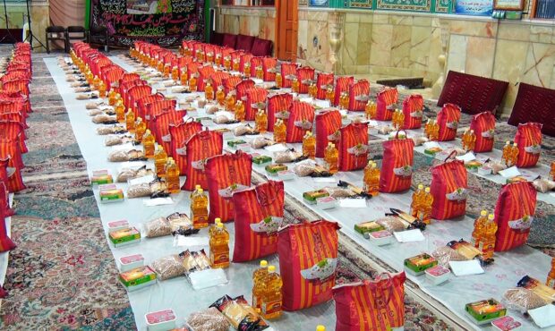 اهدای بیش از ۱۰ هزار بسته معیشتی به نیازمندان هندیجان اهدای بیش از ۱۰ هزار بسته معیشتی به نیازمندان هندیجان