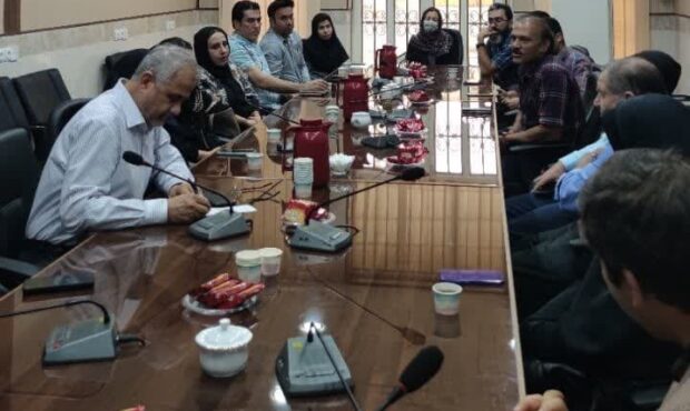 بازدید معاون غذا و داروی دانشگاه علوم پزشکی اهواز از بیمارستان، داروخانه ها و مراکز تولیدی کالاهای سلامت محور شهرستان شوش بازدید معاون غذا و داروی دانشگاه علوم پزشکی اهواز از بیمارستان، داروخانه ها و مراکز تولیدی کالاهای سلامت محور شهرستان شوش