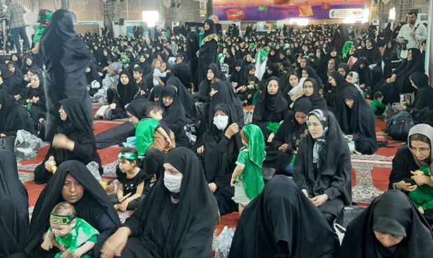 اجتماع شیرخوارگان حسینی در مصلای امام خمینی اهواز اجتماع شیرخوارگان حسینی در مصلای امام خمینی اهواز