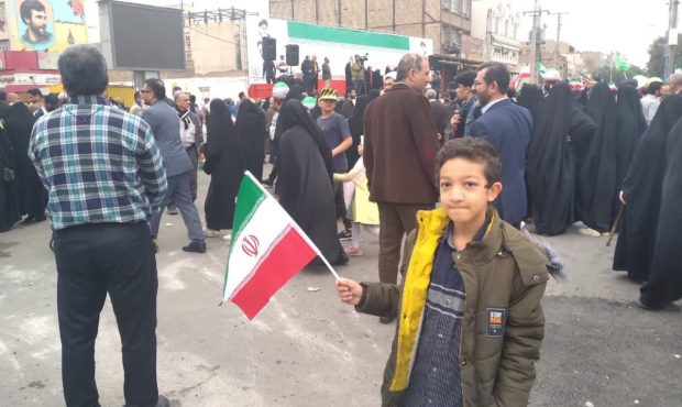 حضور حماسی مردم خوزستان در راهپیمایی ۲۲ بهمن به همراه گزارش تصویری حضور حماسی مردم خوزستان در راهپیمایی ۲۲ بهمن به همراه گزارش تصویری