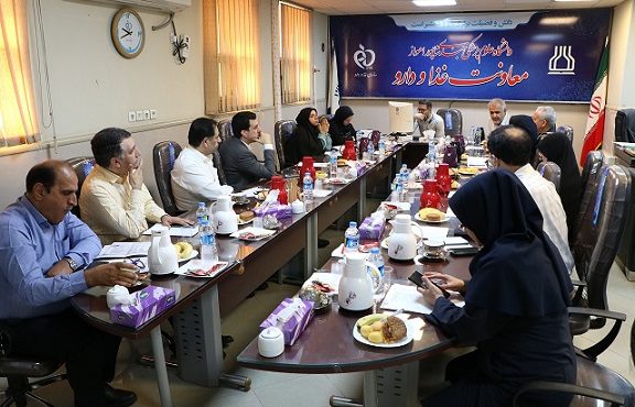 برگزاری چهل و چهارمین نشست قطب جنوب غرب کشور در معاونت غذا و داروی اهواز برگزاری چهل و چهارمین نشست قطب جنوب غرب کشور در معاونت غذا و داروی اهواز