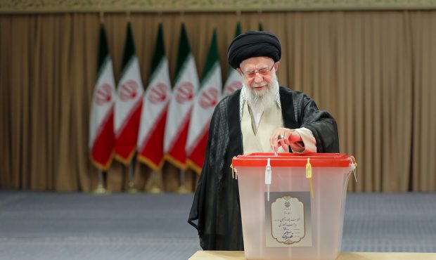 ان شاءالله مردم رای بدهند و بهترین را انتخاب کنند ان شاءالله مردم رای بدهند و بهترین را انتخاب کنند