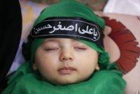 آغوش مادران، گهواره‌ی مظلومیت؛ شیرخوارگان حسینی اهوازی در سوگ علی‌اصغر