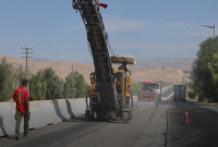 اجرای طرح بهسازی محور باغملک به ایذه در استان خوزستان