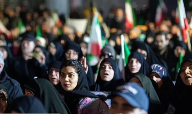 آمادگی قاطع مردم خوزستان برای دفاع از میهن اسلامی در دویست و شانزدهمین شب از اجتماعات مردمی